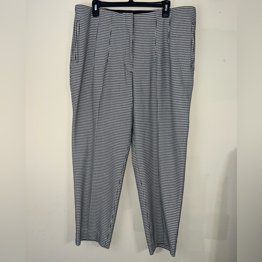 Express Ankle high rise pants